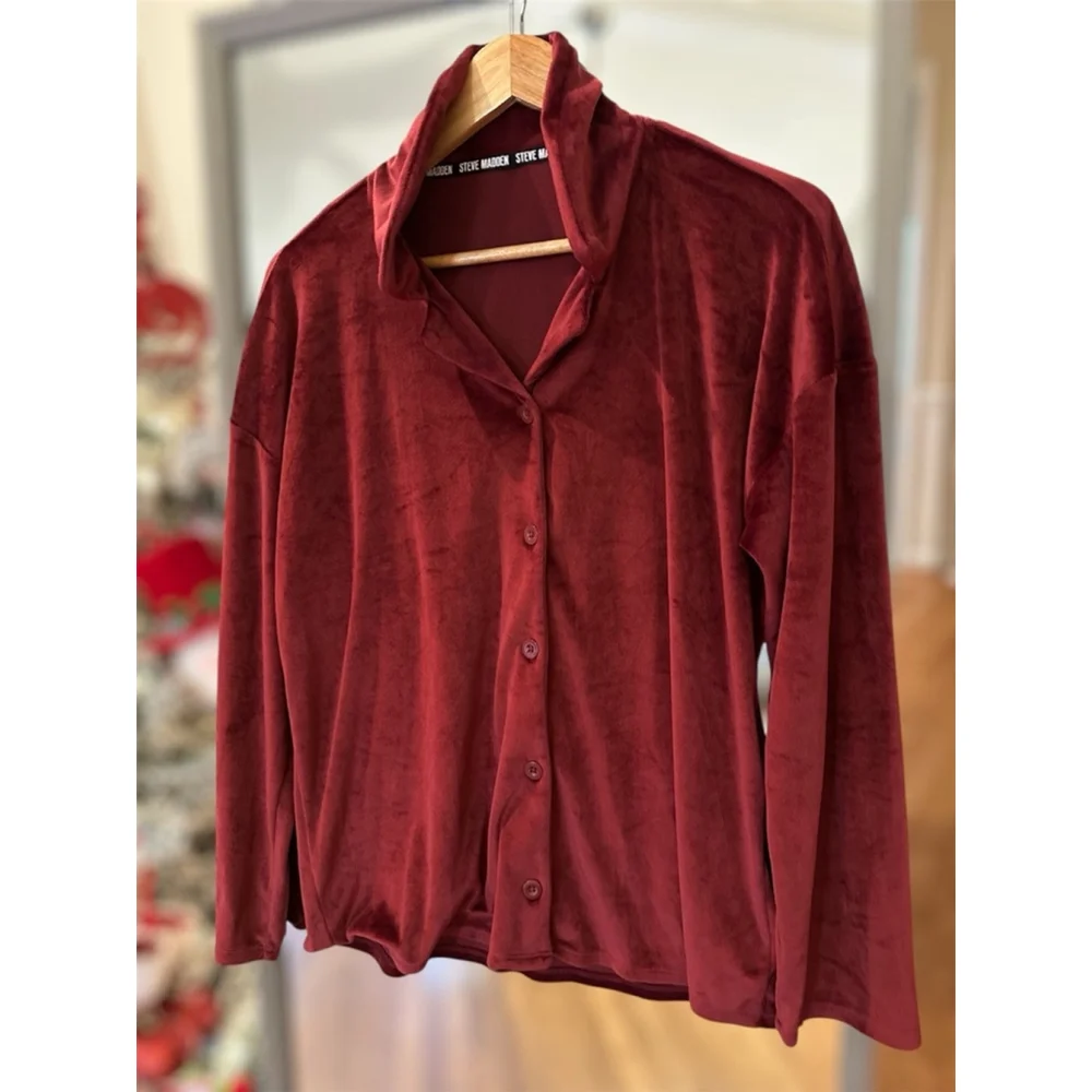 Steve Madden Velvet Button Up‎ Blouse Burgundy Medium